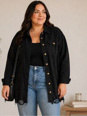 DAVI & DANI Black Distressed Button-Front Denim Shacket